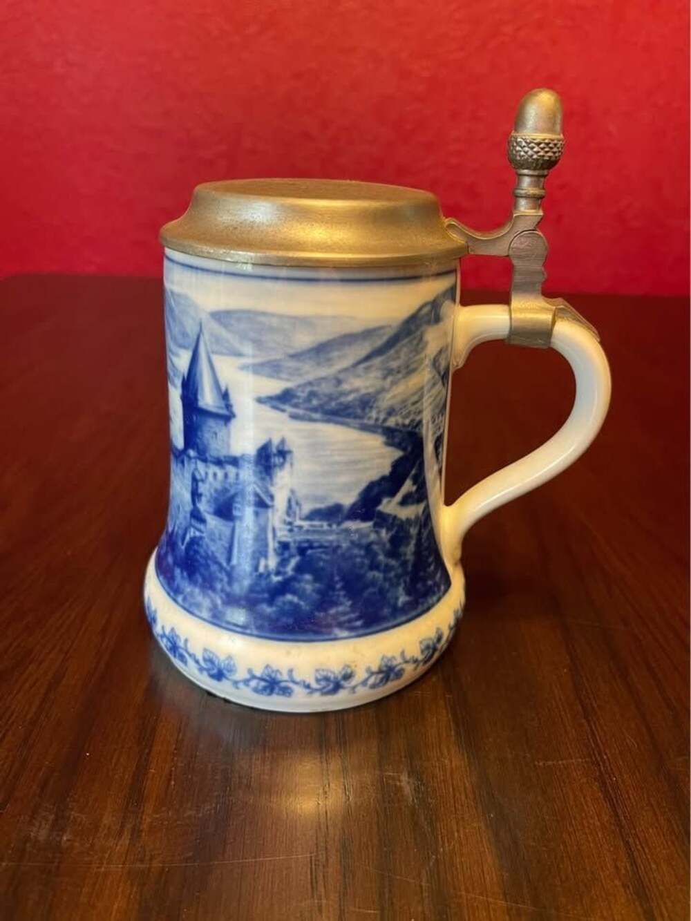1985 Berlin Design Annual Beer Stein featuring Burg Stahleck (Stahleck Castle)in